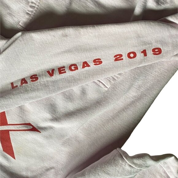 Christina Aguilera The Experience Las Vegas 2019 Adult Sweatshirt-M-Fair - Picture 6 of 8